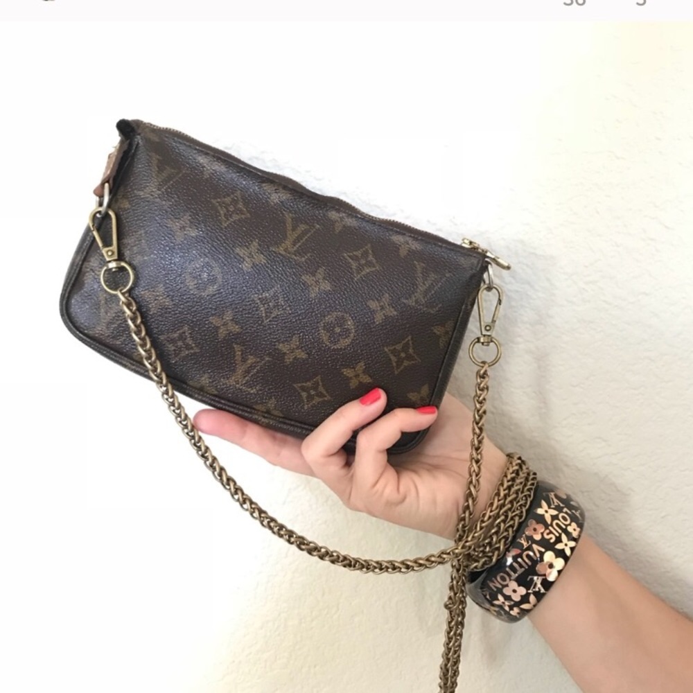 Louis Vuitton Pochette Bag